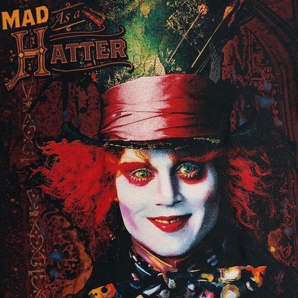 Alice in wonderland women's large sized t shirt - Picture 1 of 8